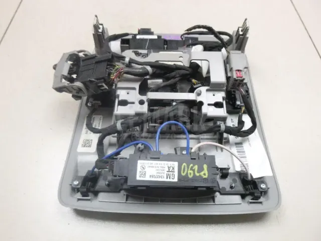 Плафон салонный для  BMW 4-serie F32/F33/F82 2012-2020