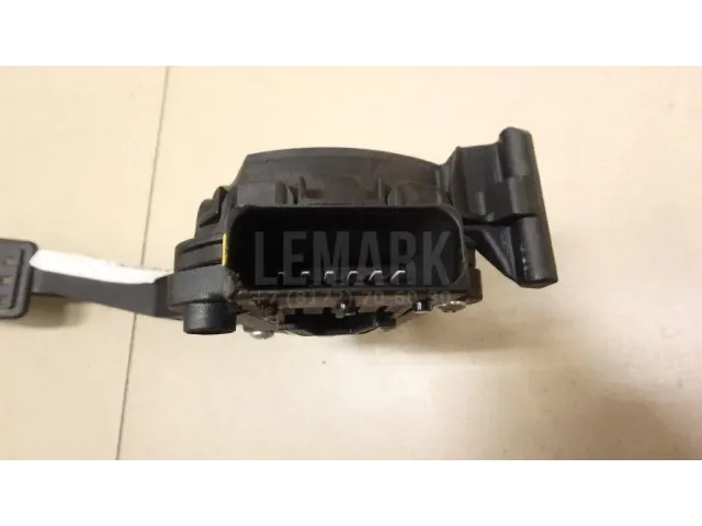 Педаль газа для  Chevrolet Suburban 2014-2020