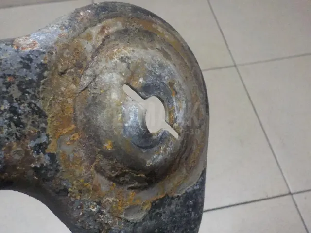 Кронштейн задней балки