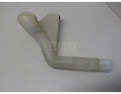Горловина бачка омывателя