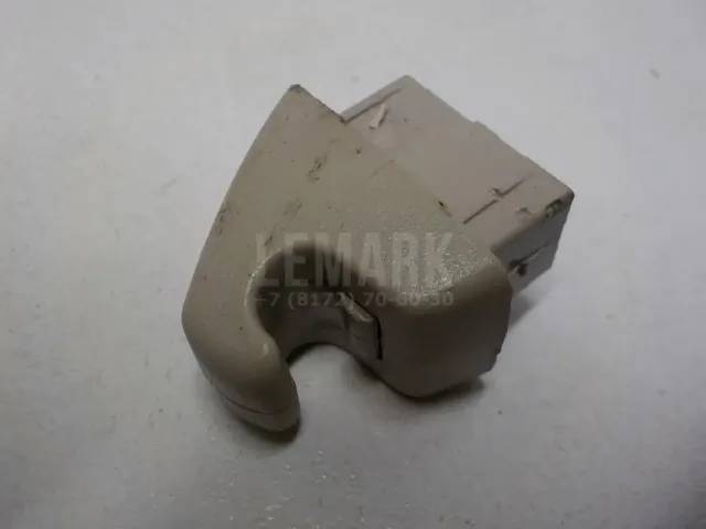 Крючок солнцезащитного козырька для  Daihatsu Trevis 2006-2011