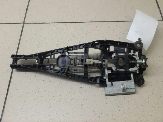 Кронштейн ручки для  Great Wall Hover H3 NEW 2014-2016