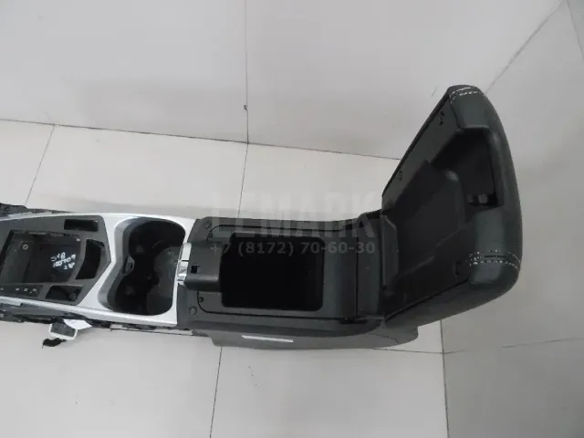 Подлокотник для  Citroen C8 2002-2014