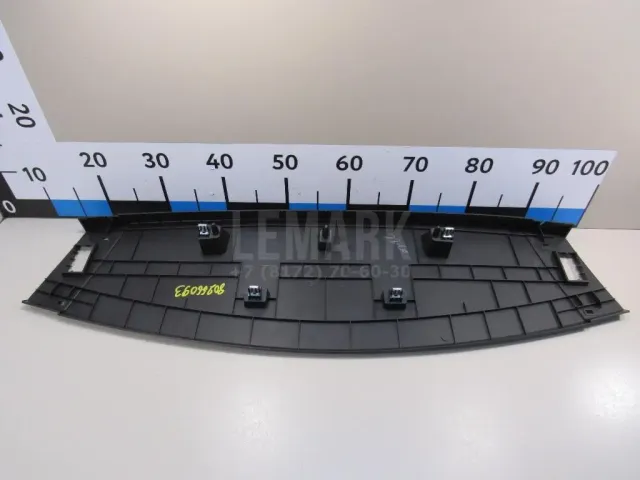 Обшивка двери багажника для  Dodge Journey 2008-2020