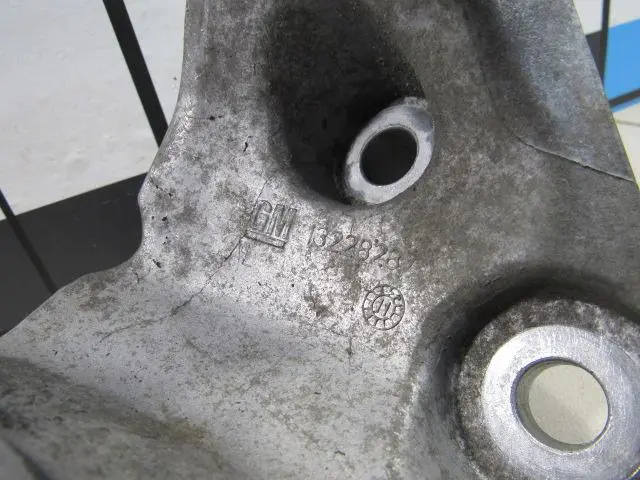 Кронштейн КПП для  Chery Explore 06 2023