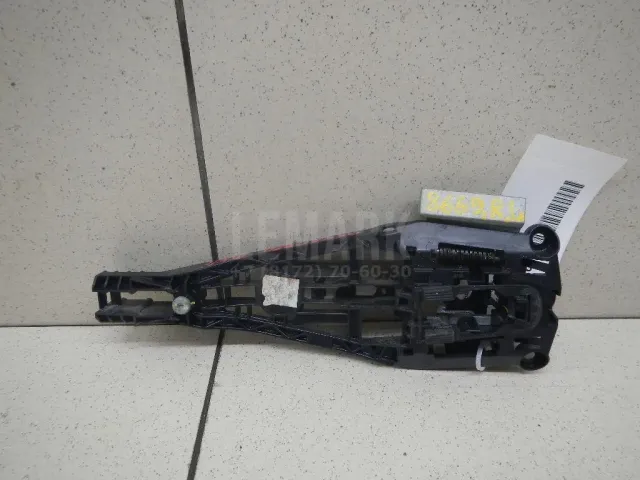 Кронштейн ручки для  Ford Fiesta 2001-2008