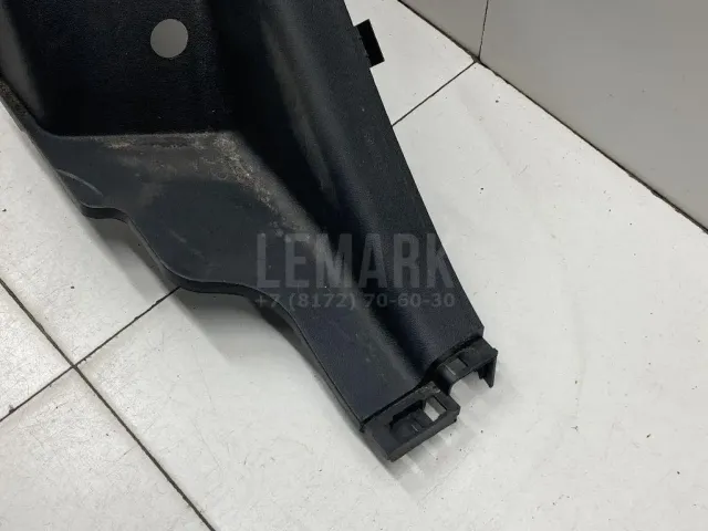 Обшивка багажника
