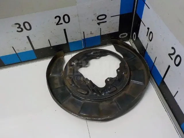 Пыльник тормозного диска