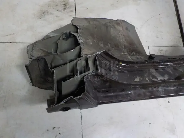 Порог со стойкой правый для  Audi A3 [8PA] Sportback 2004-2013