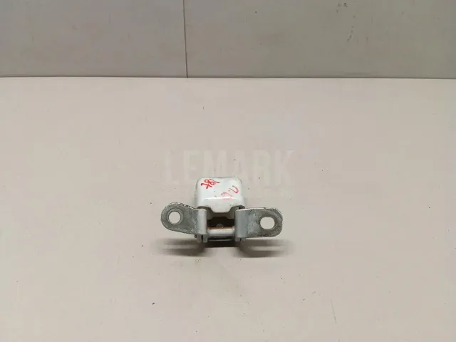 Петля двери передней нижняя для  Cadillac SRX 2003-2009
