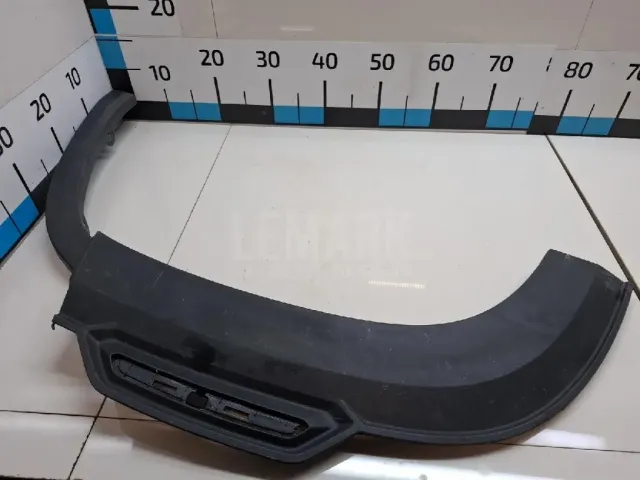 Накладка заднего крыла правого для  BMW i3 (I01) 2013-2022