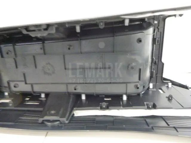 Консоль для  BMW X1 F48 2014-2022
