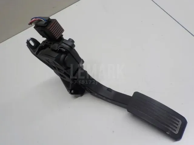 Педаль газа для  Chevrolet Captiva (C100) 2006-2010