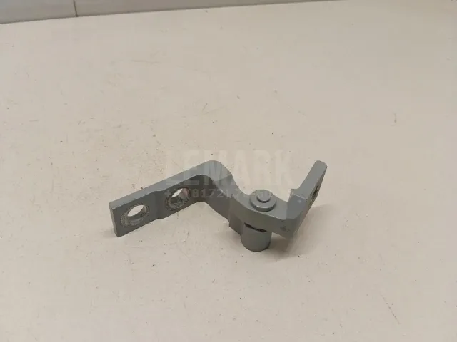 Петля двери для  Citroen Xsara Picasso 1999-2010