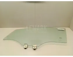Стекло двери передней левой