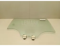 Стекло двери задней правой