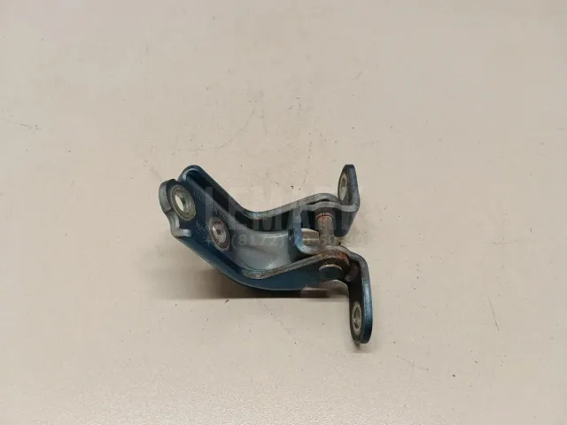 Петля двери для  Ford Kuga 2008-2012