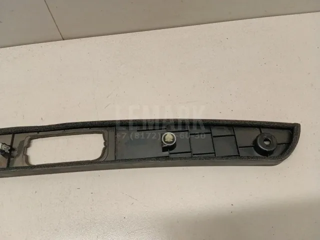 Накладка двери багажника для  Audi Allroad quattro 2000-2005