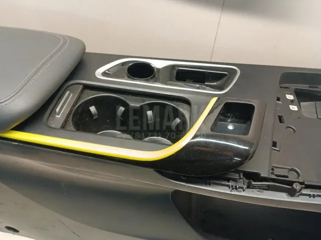 Консоль для  Ford B-MAX 2012-2018