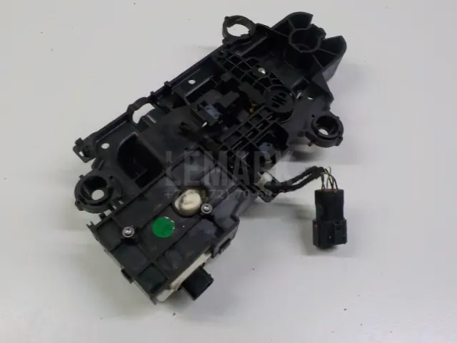 Ручка двери передней наружная правая для  Honda Accord VI 1998-2002