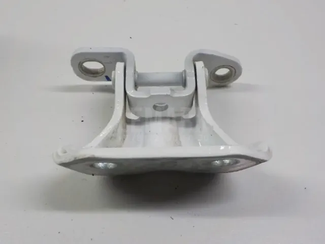 Петля двери задней правой верхняя для  Audi R8 2007-2015