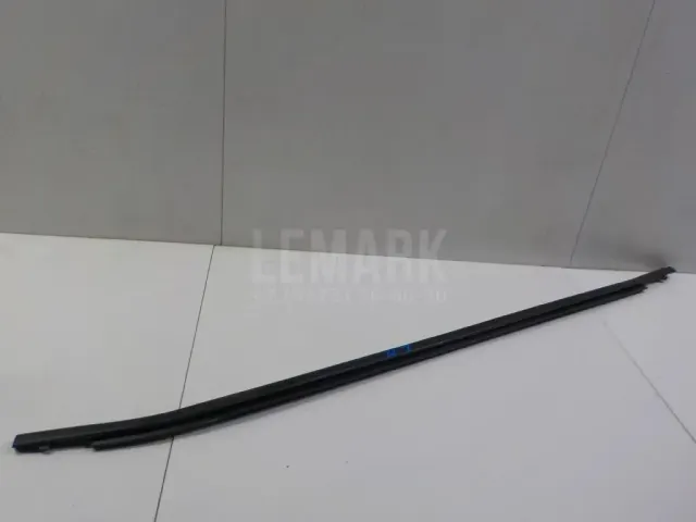 Накладка стекла переднего левого для  BAW M7 2022