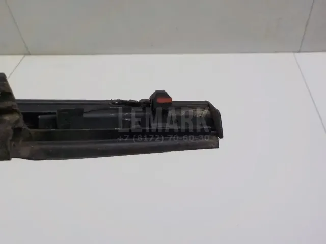 Накладка стекла переднего левого для  BAW M7 2022