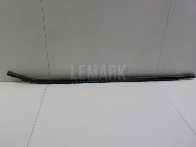 Накладка стекла переднего левого для  BAW M7 2022