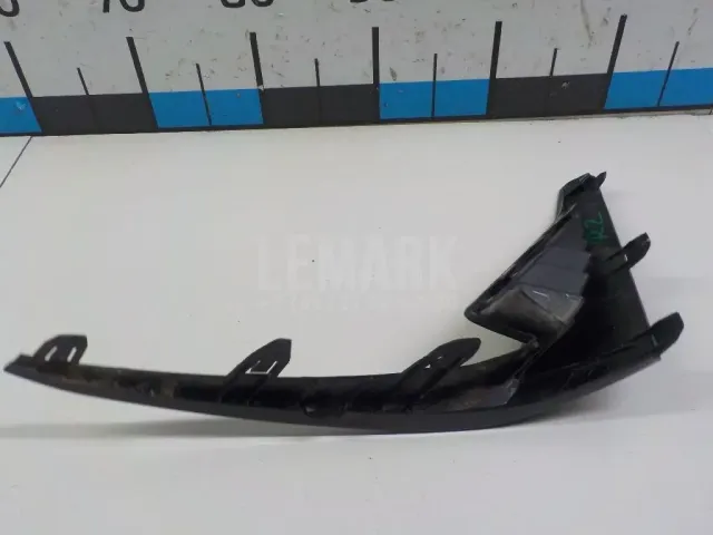 Накладка заднего бампера правая для  Ford C-MAX 2003-2010