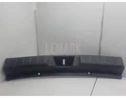 Обшивка багажника
