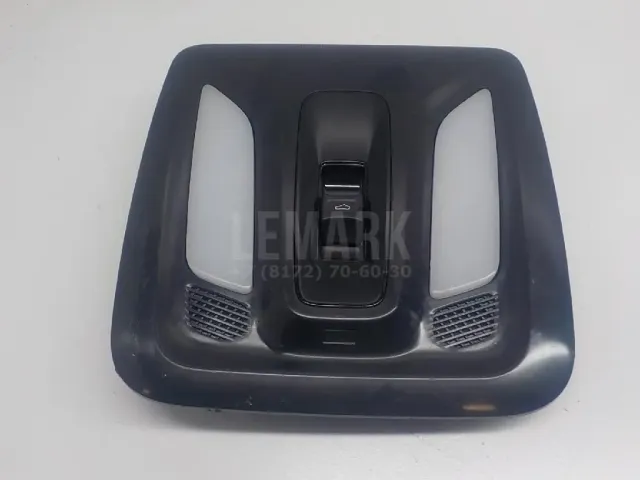 Плафон салонный для  GM GMC Envoy 2001-2009