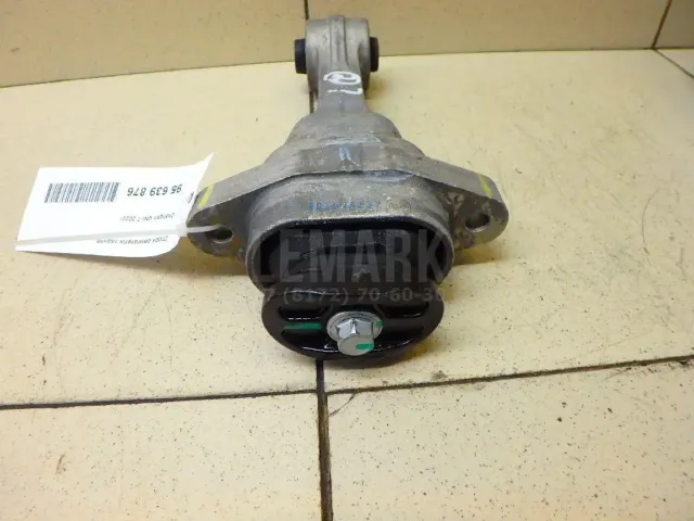 Опора двигателя задняя для  Geely Icon (SX12) 2020