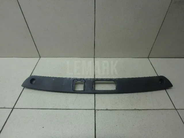Накладка двери багажника для  Ford Escape EUR 2007-2009