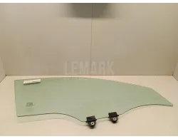 Стекло двери передней правой