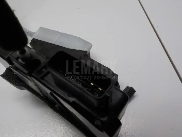 Замок двери передней правой для  BMW 3-serie F30/F31/F80 2011-2020