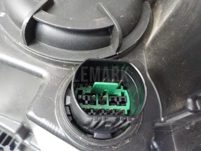 Фара правая для  Citroen C4 II 2011-2022