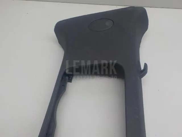 Обшивка стойки для  Ford Fiesta 2001-2008