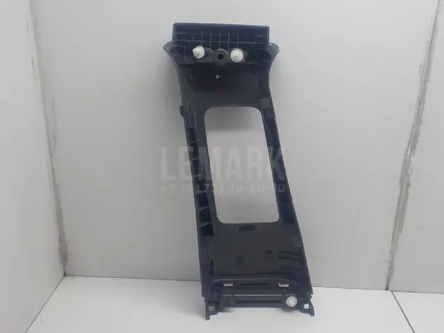 Обшивка стойки для  Ford Fiesta 2001-2008