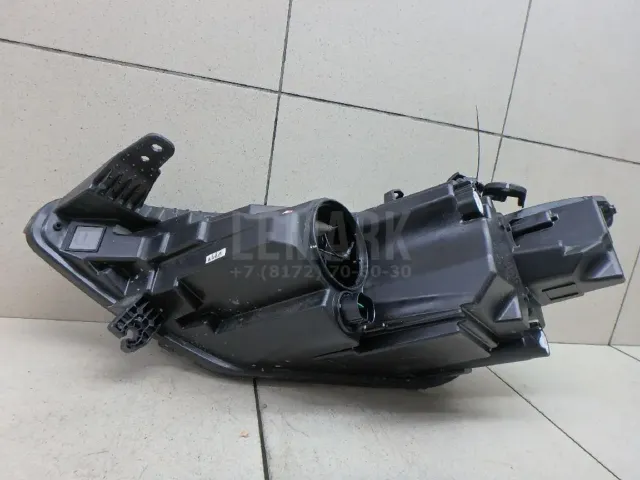 Фара правая для  Honda Accord VI 1998-2002