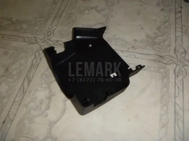 Кожух рулевой колонки верхний для  Audi 100 [C4] 1991-1994