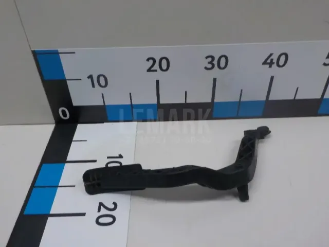 Педаль газа