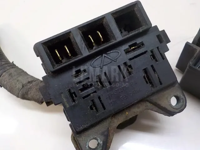 Блок реле для  Honda Accord VII 2003-2008