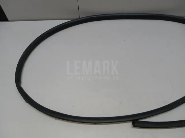 Уплотнитель капота для  Geely GC6 2014-2016
