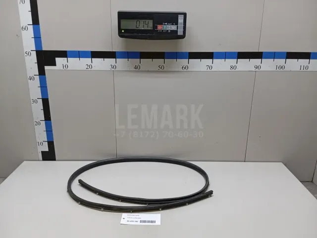 Уплотнитель капота для  Geely GC6 2014-2016