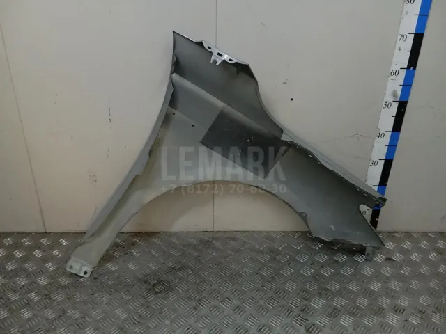 Крыло переднее левое для  Ford Escape EUR 2007-2009