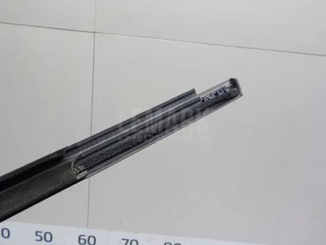 Накладка стекла заднего правого для  BMW 7-serie G11/G12 2015-2022