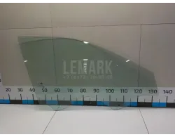 Стекло двери передней правой