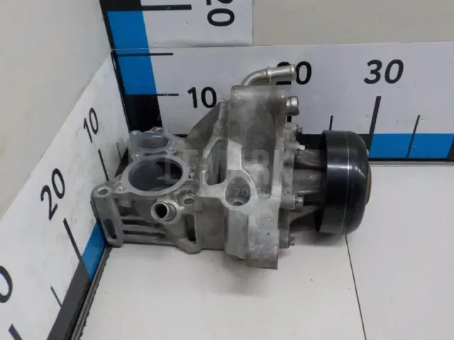 Насос водяной (помпа) для  Ford B-MAX 2012-2018