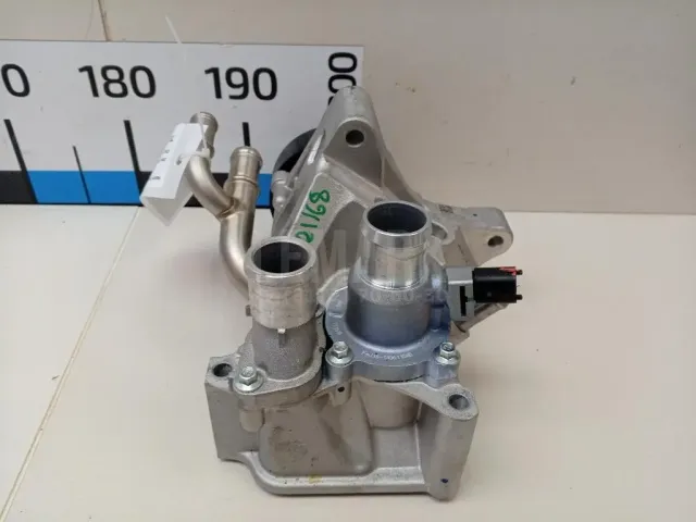 Насос водяной (помпа) для  BMW 4-serie F32/F33/F82 2012-2020