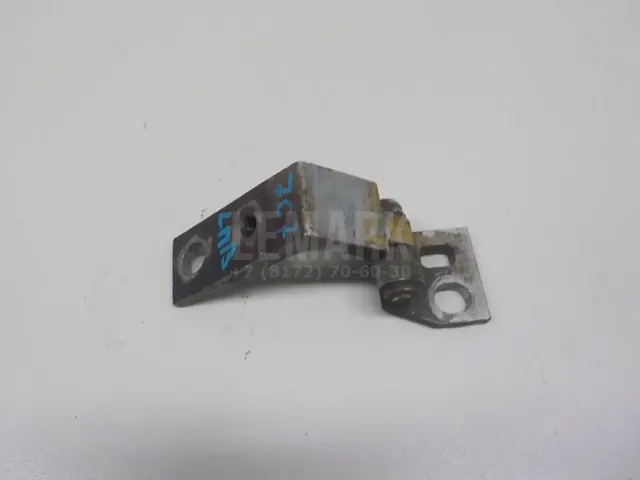 Петля двери передней левой верхняя для  DAF 85 1992-1998